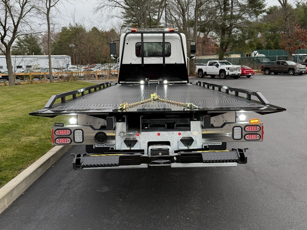 2025 Hino L6 (Key# 1942) 6